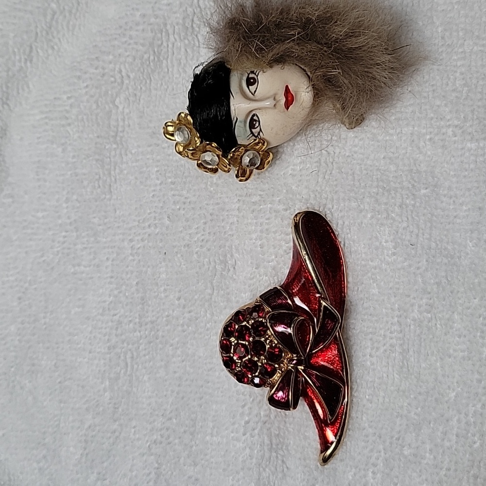 Two pins. So different.